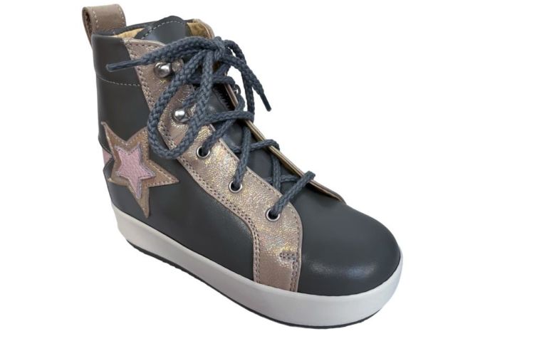 Chaussure grise ligne brillante étoile lacet gris
