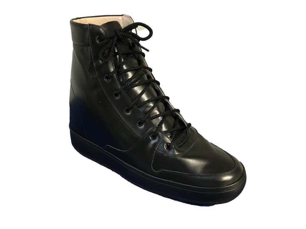 Chaussure noire cuir lacet noir
