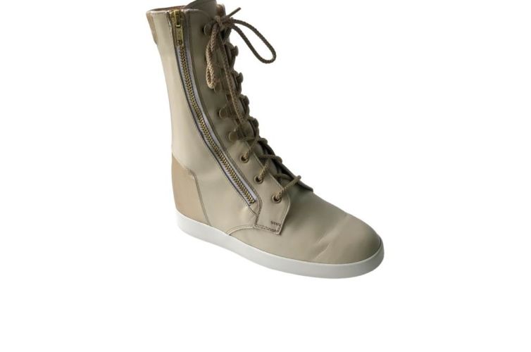 Chaussures blanc crème lacet blanc