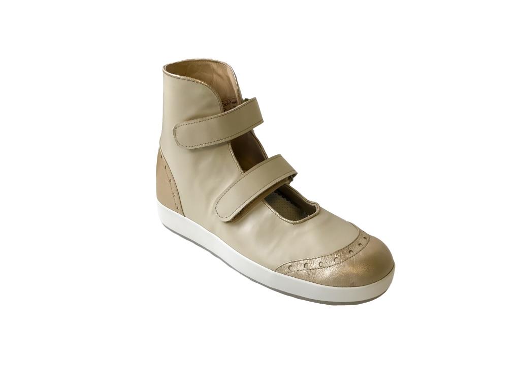 Chaussures blanc crème scratch