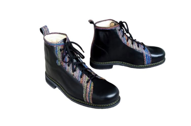 Chaussures cuir noir points multicolor