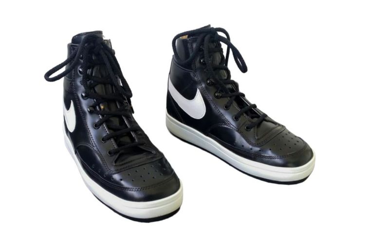 Chaussures cuir noir bande blanche